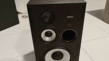 Unboxing EDIFIER R2850db Tri-Amp Bookshelf Speaker (150Watts) - Details in the box