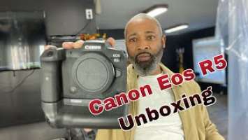 Canon EOS R5 UNBOXING!