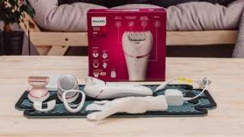Обзор эпилятора Philips 8000 Series  BRE730