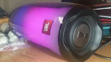 JBL Pulse 4 LOW FREQUENCY Volume 100%