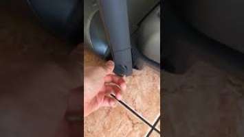 Xiaomi kingsmith walkingpad r1 pro can not tighten scew holding the handle