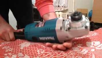 Makita GA9020