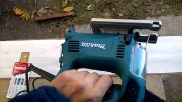 обзор на лобзик электрический MAKITA 4329X1