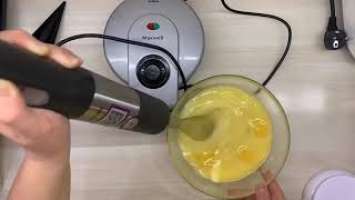 Вафельница Maxwell MW-1571 SR