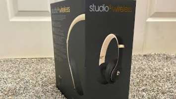 Beats Studio3 Wireless Over-Ear Headphones - 2022 Unboxing