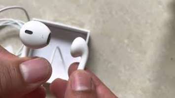 Apple EarPods with lightning connector Unboxing and Review 2022 | Should you buy it ?