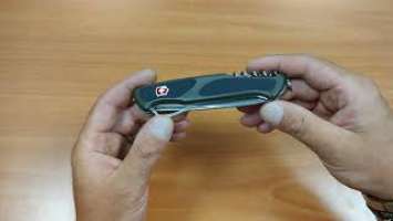 Victorinox Rangergrip 61, un briceag pentru timp liber.