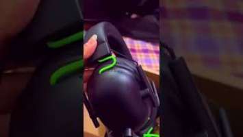 Unboxing Razer BlackShark V2 X