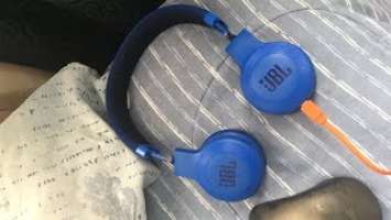 Unboxing of JBL E45BT (and review)