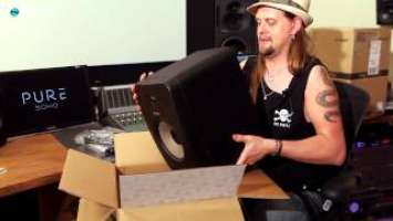 Tannoy Reveal 802 Monitor Speakers: Unboxing & First Impressions with Wes Maebe