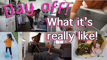 A WORKING MOM'S DAY OFF | THE TRUTH ABOUT MY DYSON V8 ABSOLUTE | DITL MOM’S DAY OFF |Marshall’s haul