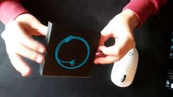 opening my new mouse logitech g pro wireless x superlight