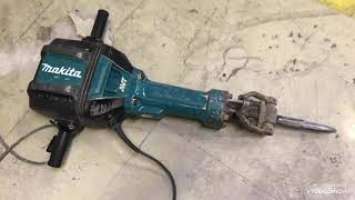 Makita HM1812 demolition hammer