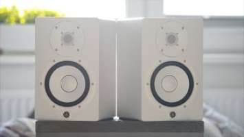 Yamaha HS7 Review / Test - Great Studio Monitors