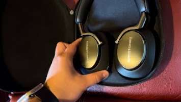 Quick Bowers and Wilkins PX8 unboxing (Link in description)