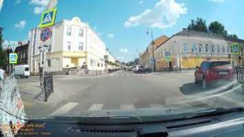 Пример дневной съёмки регистратора Navitel R700 GPS Dual