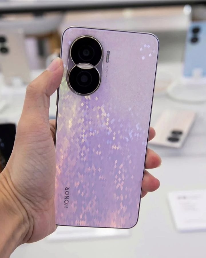 Honor X40i 256 ГБ / ОЗУ 8 ГБ