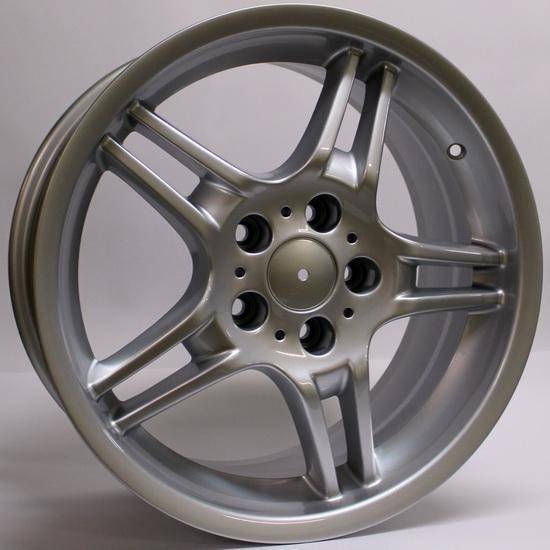 Replay B61 (S) 8.5xR19 ET18 5*120 D72.6