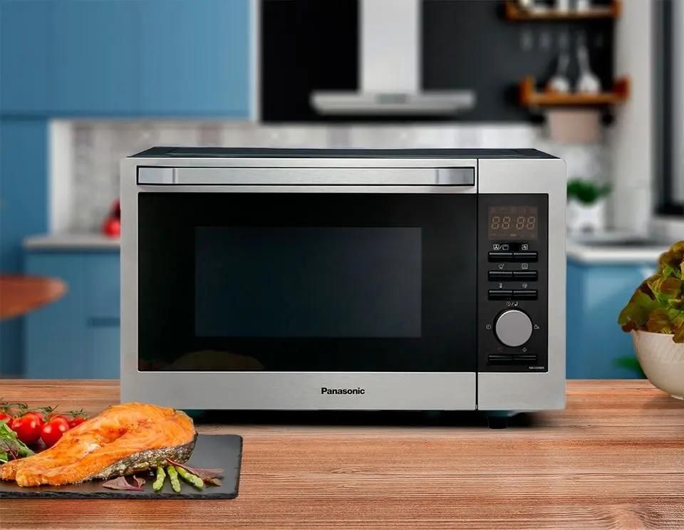 Микроволновая печь Panasonic NN-C69MSZPE, 1000Вт, 30л, нержавеющая сталь /черный
